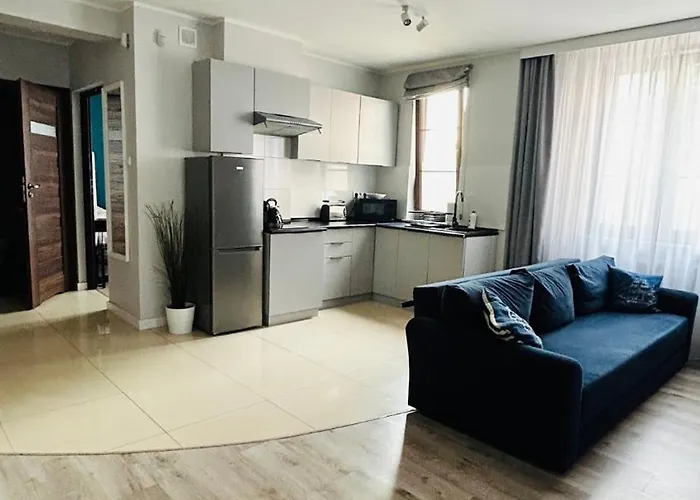 Marina Elegance 4* סופוט