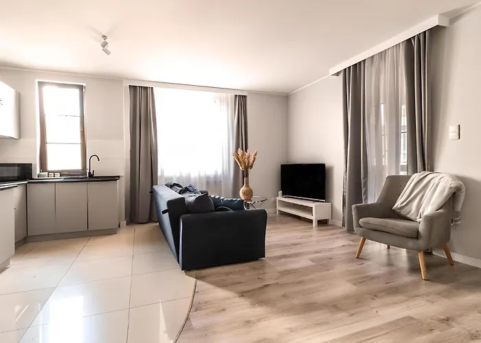 מלון דירות Marina Elegance סופוט