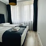 Marina Elegance Aparthotel 3*