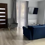 Marina Elegance מלון דירות 3*