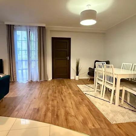 Aparthotel Marina Beachside