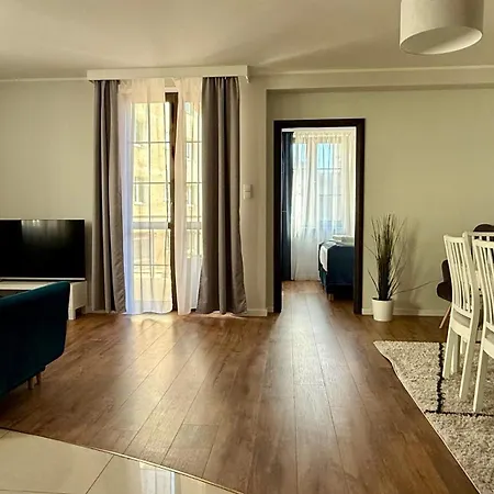 Aparthotel Marina Beachside