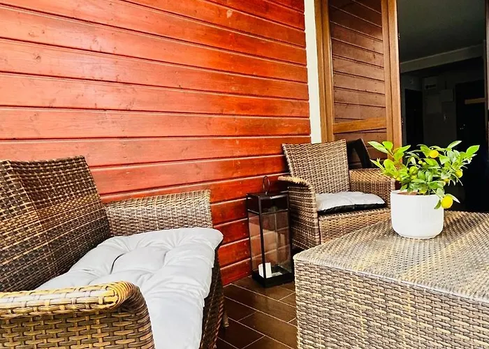 Marina Elegance 公寓式酒店 4*